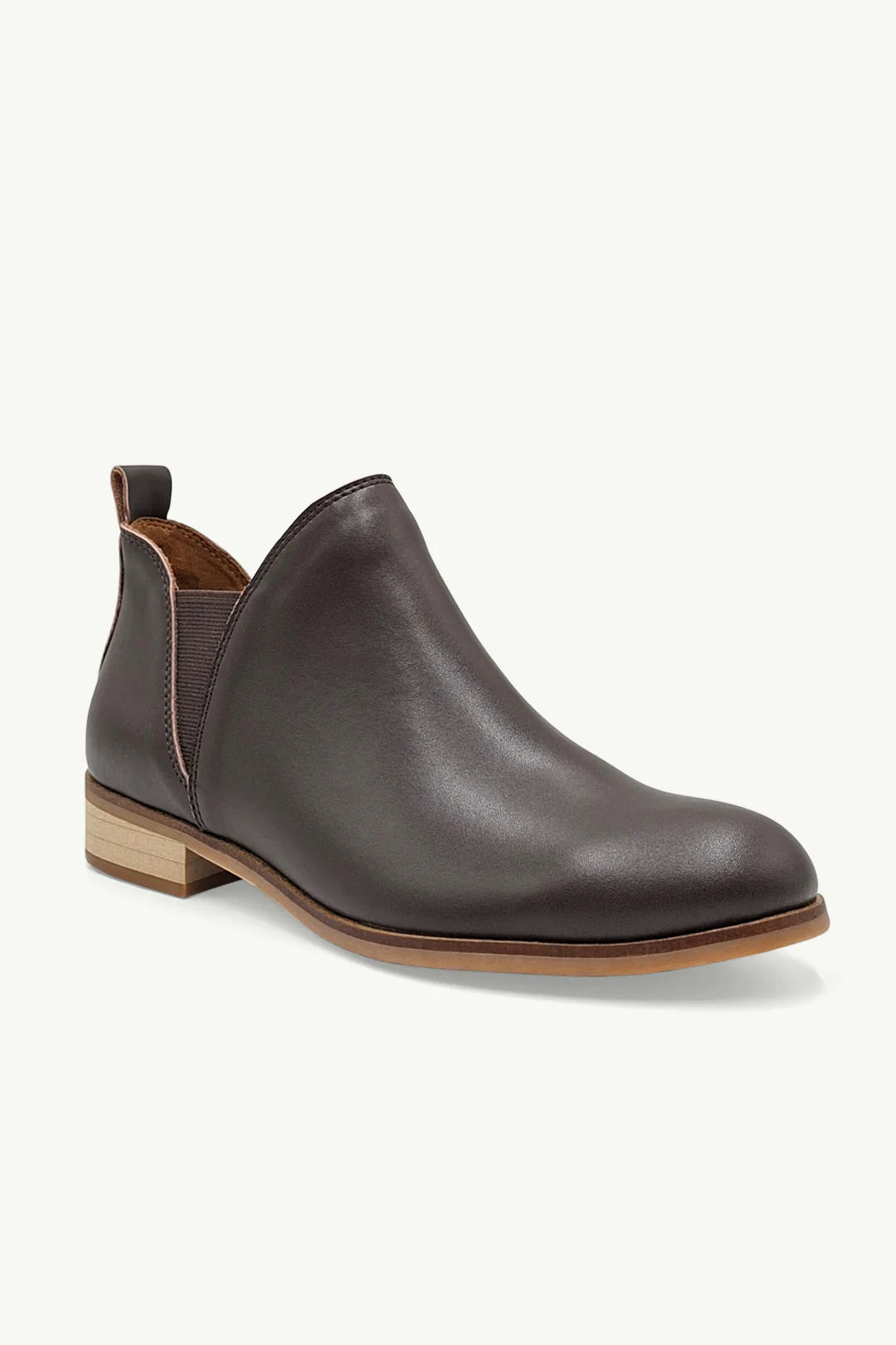 Aria Chestnut - Image 2