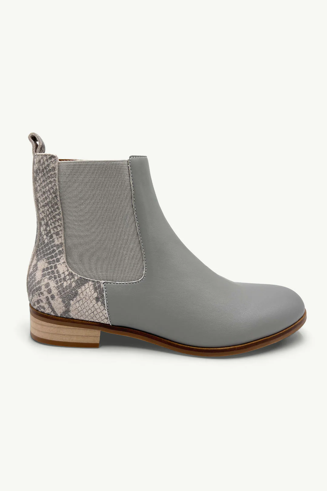 Becky Grey + Grey Snake
