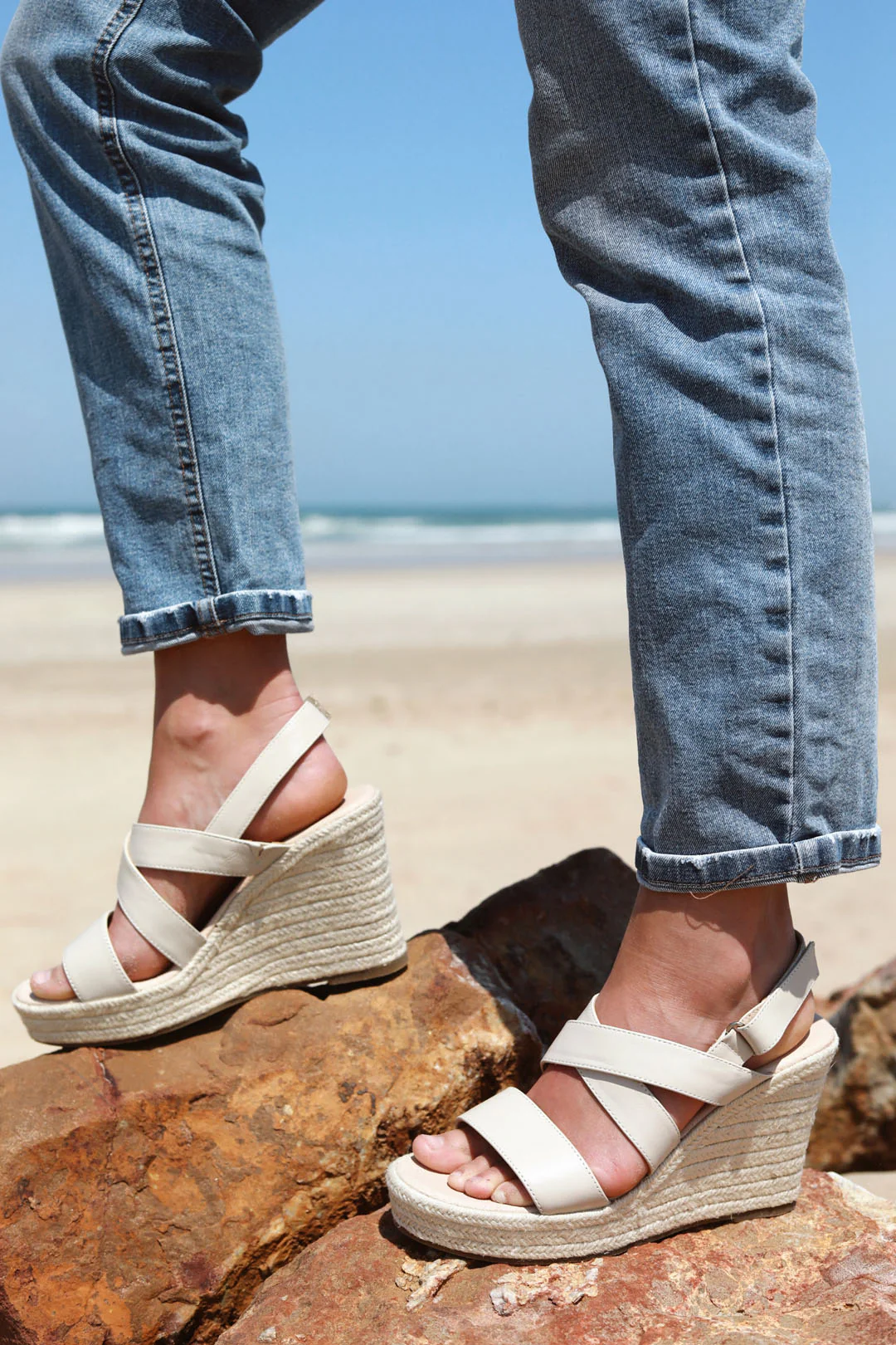 Brooke Beige - Image 4