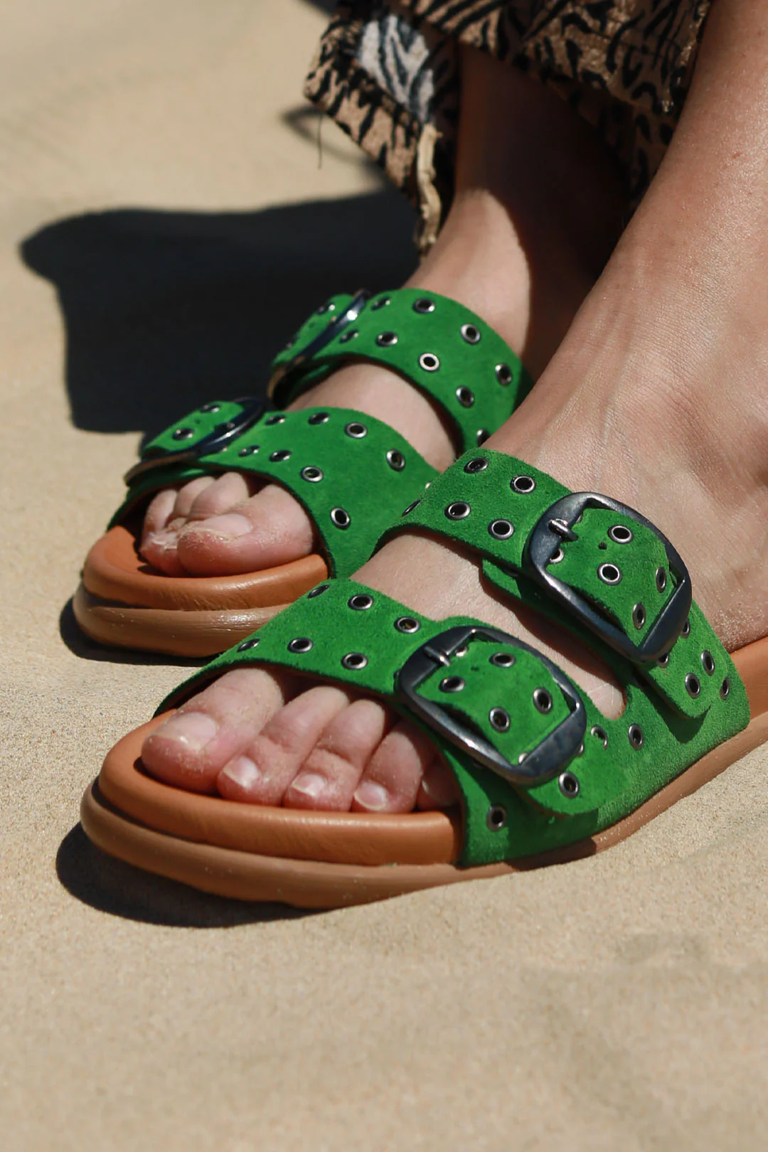 Halle Lunar Green - Image 7