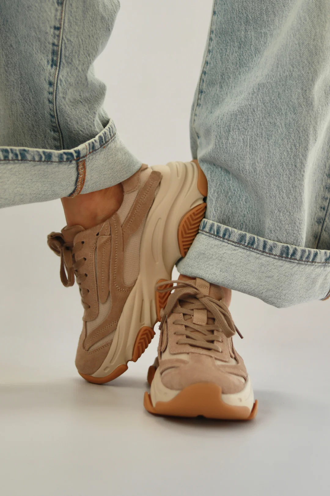 Jess Beige - Image 6