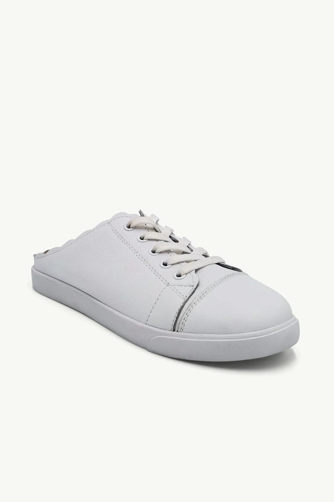 Luka White - Image 2