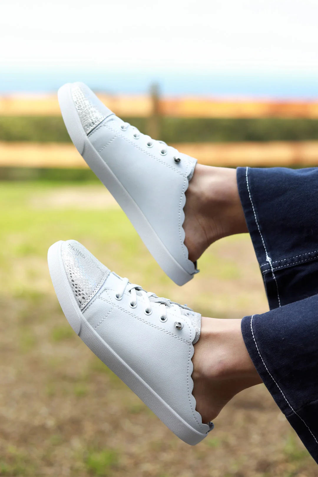 Luka White + Silver Snake Toe - Image 4
