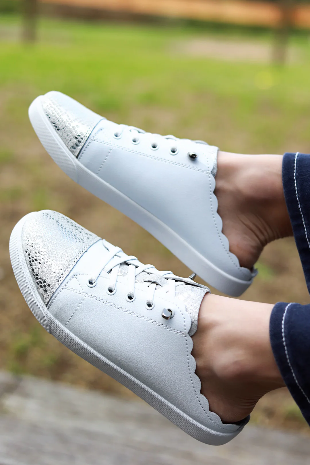 Luka White + Silver Snake Toe - Image 5
