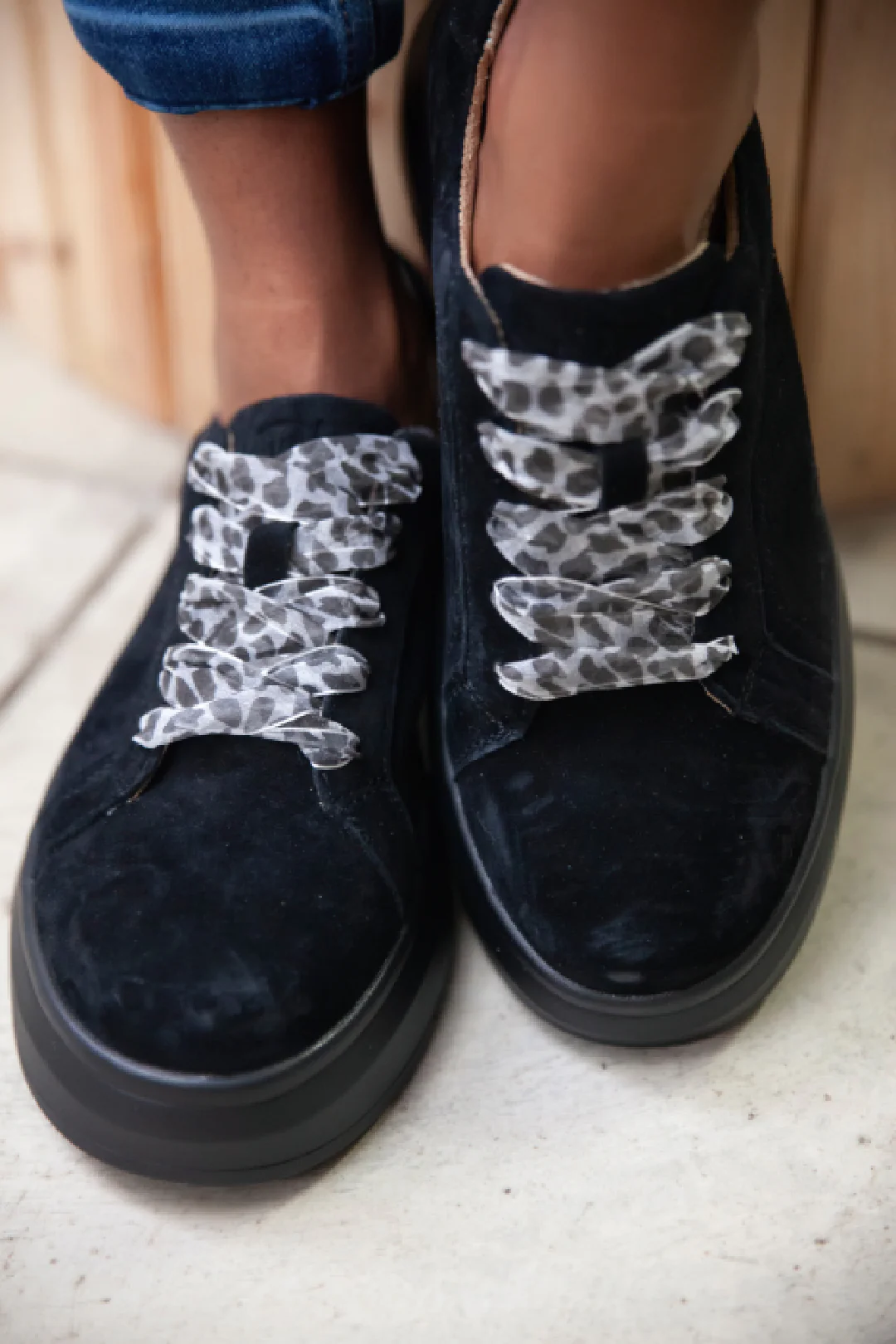 Lyra Black - Image 6