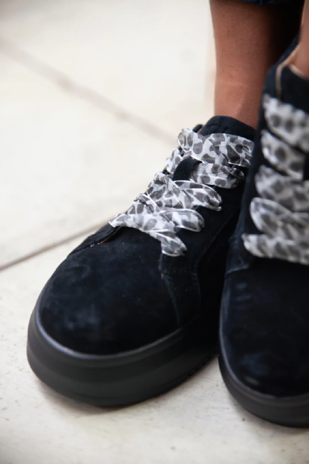 Lyra Black - Image 8