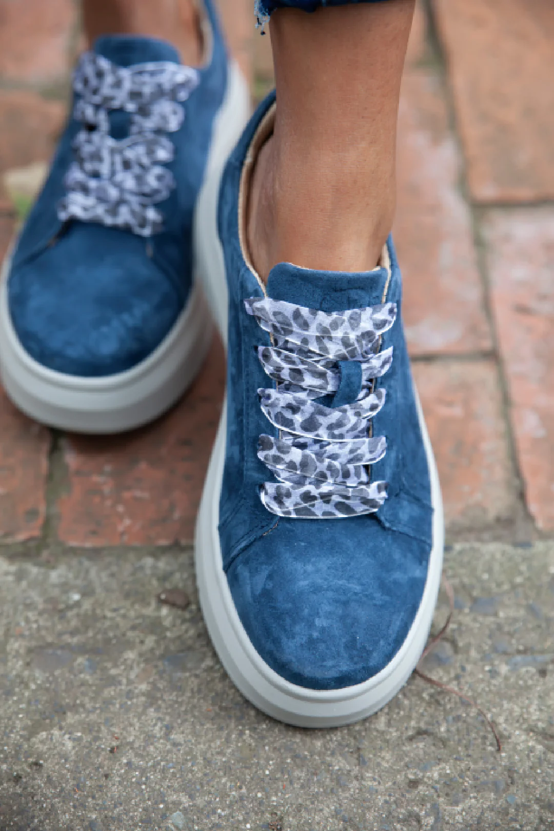 Lyra Deep Blue Sea - Image 6