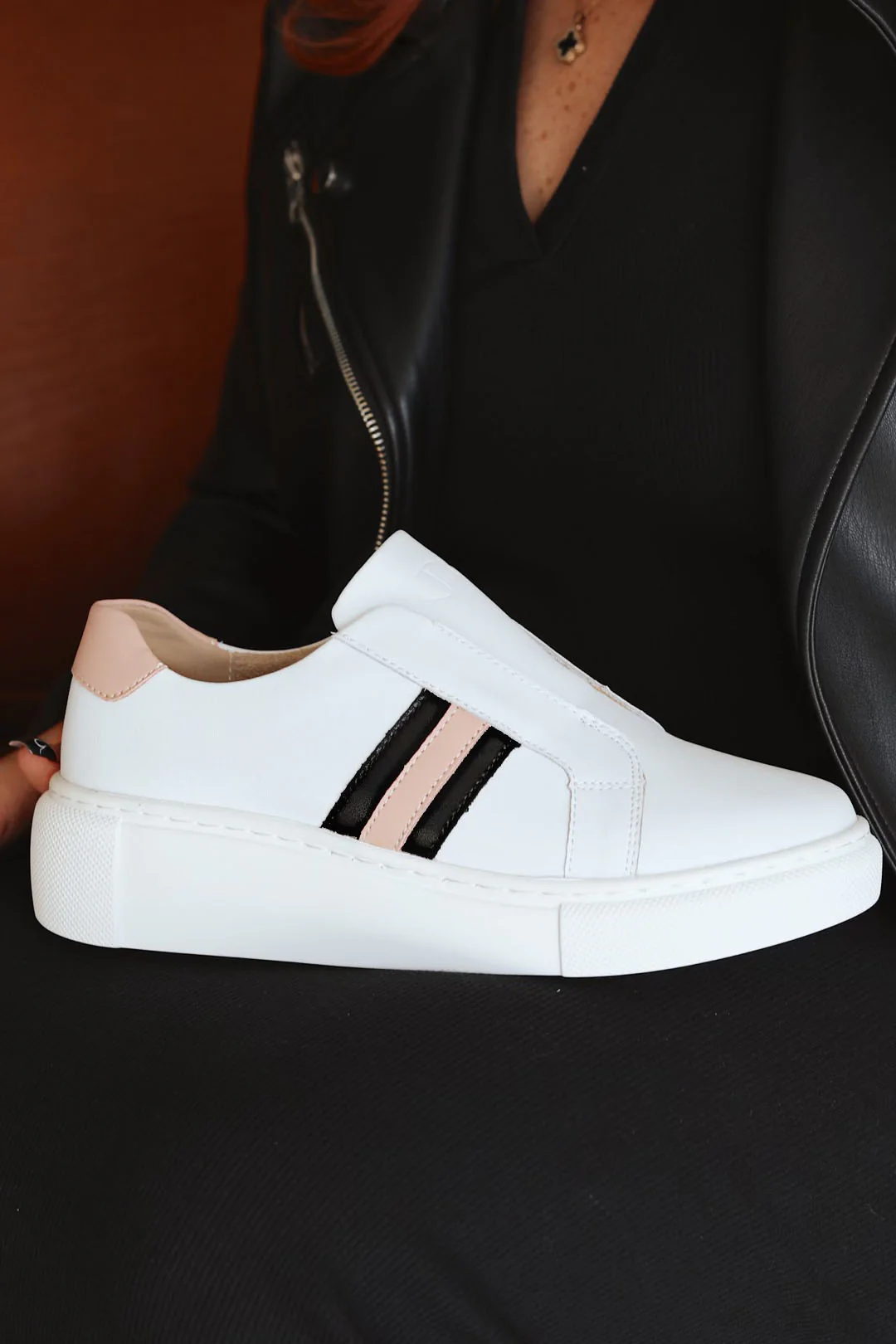 Serena White Blush - Image 4